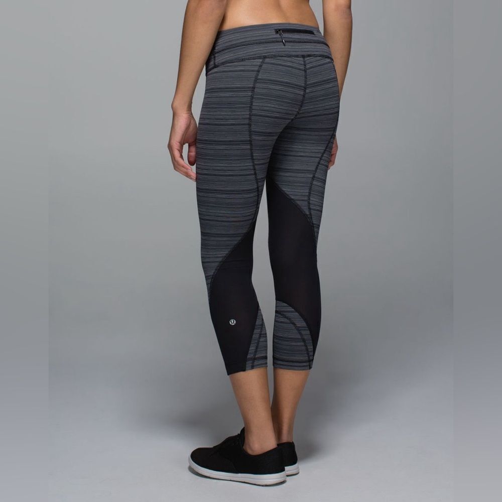Lululemon Run: Inspire Crop II (Mesh) in Cyber Stripe Deep Coal Black